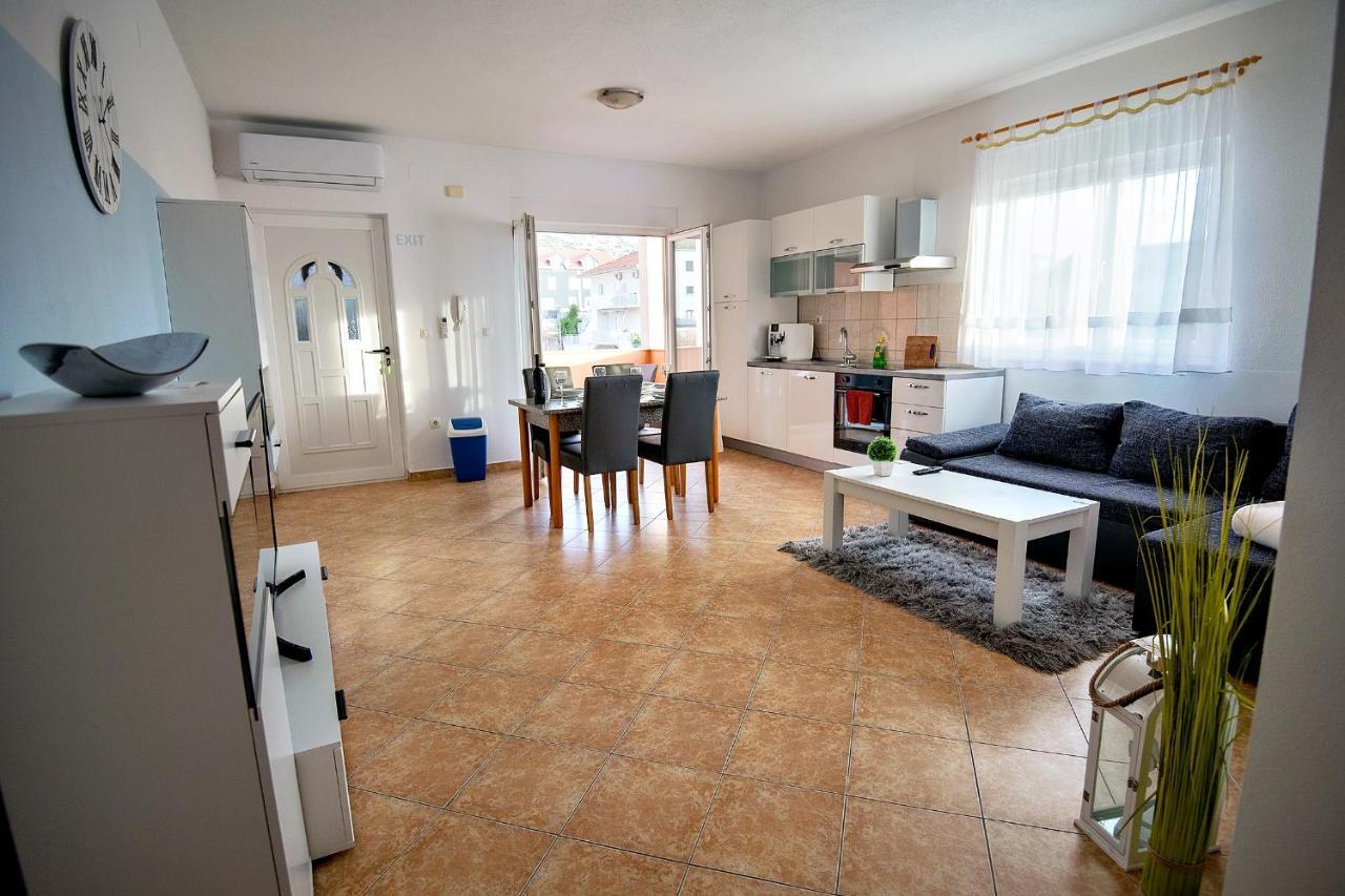 טרוגיר Apartments Mamut מראה חיצוני תמונה